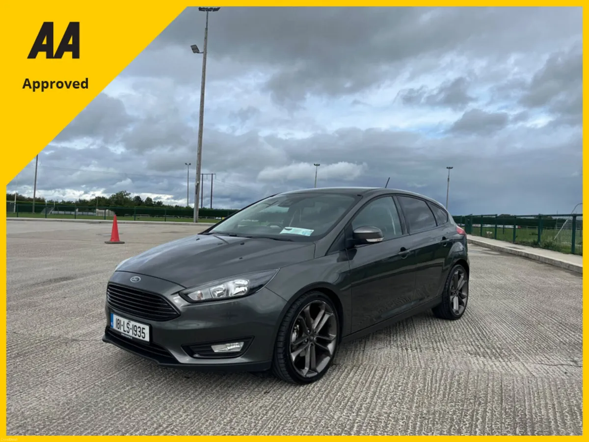 Ford Focus TITANIUM S/S 120PS ST LINE EXTERIOR - Image 3