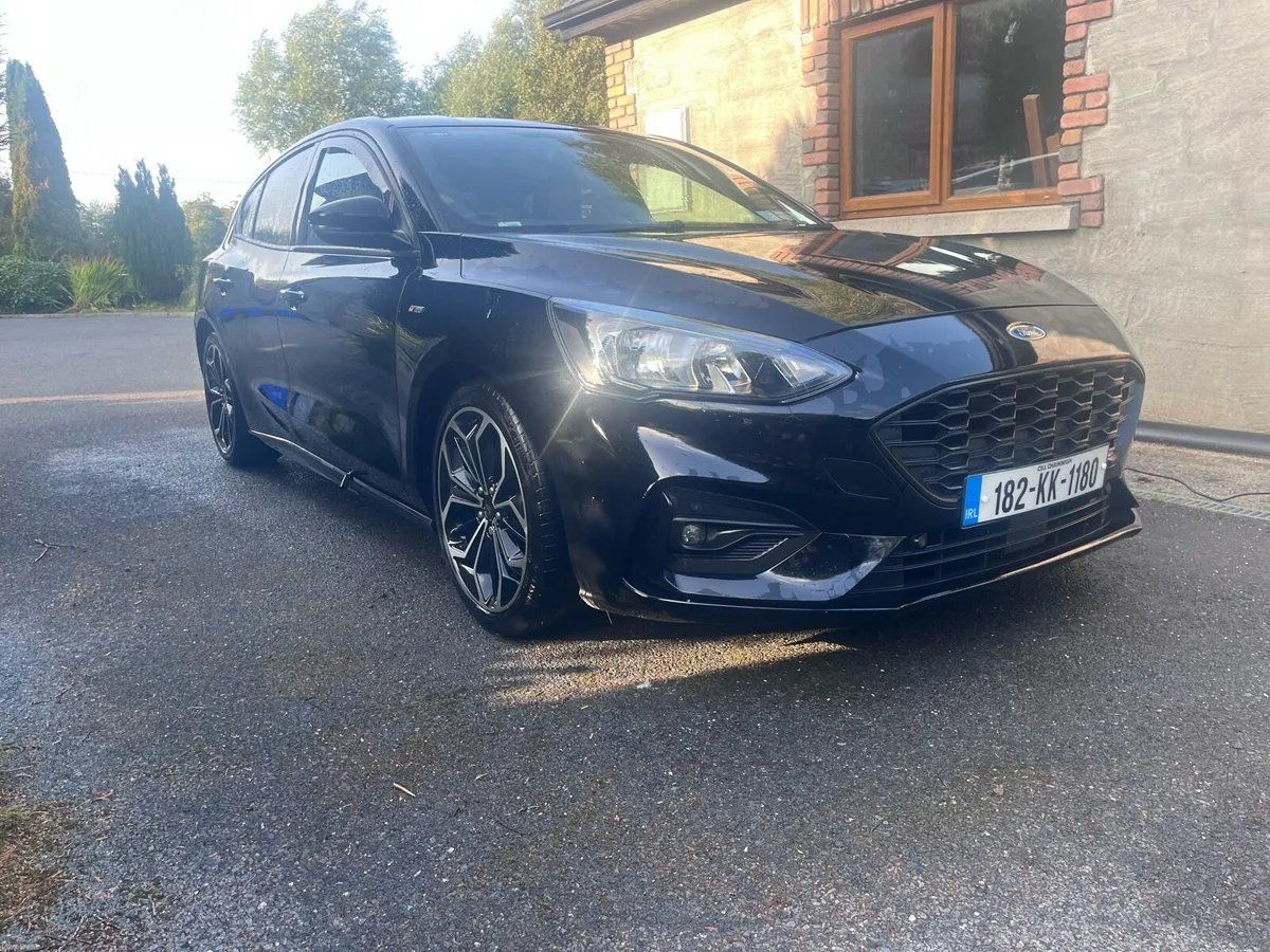 Ford Focus ST-Line 1.5 Diesel - Image 1