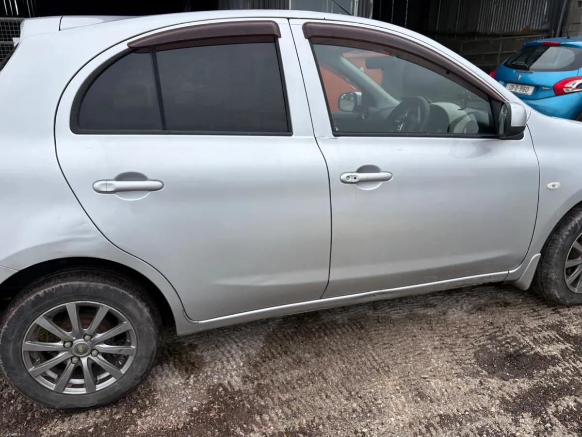 Nissan March 2012 Automatic - Image 1