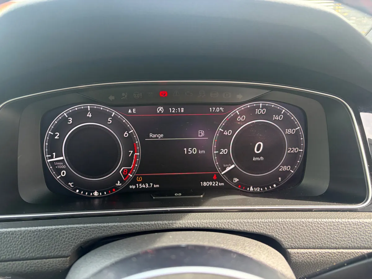 Volkswagen Golf GTI Performance Pack - Image 6