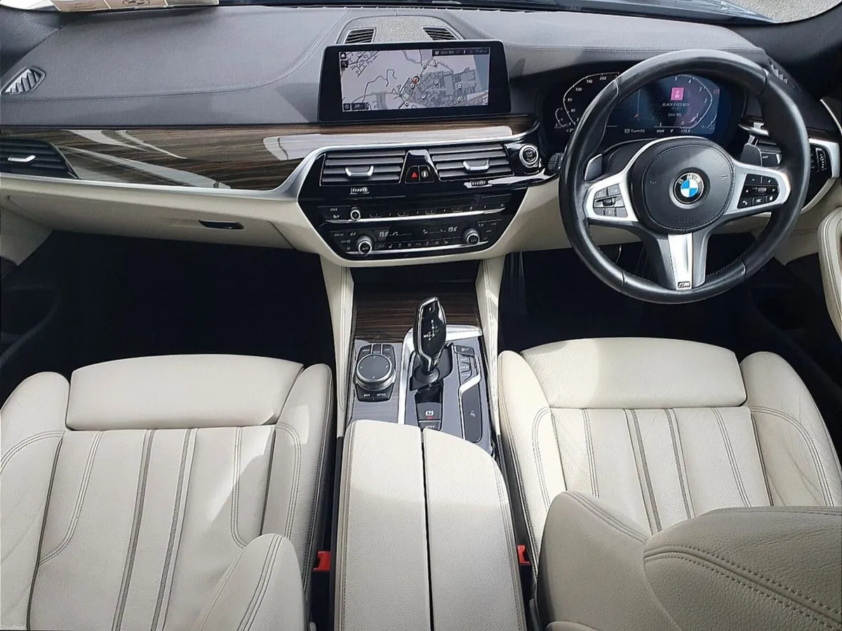 BMW 5-Series 520d M Sport Auto - Image 4