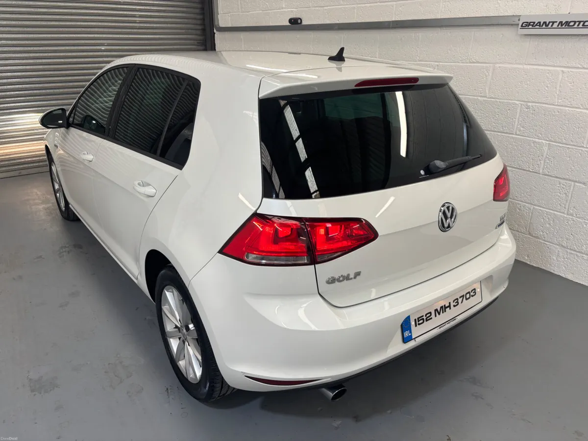 2015 (152) Volkswagen Golf | 1.2 TSI | Auto - Image 3