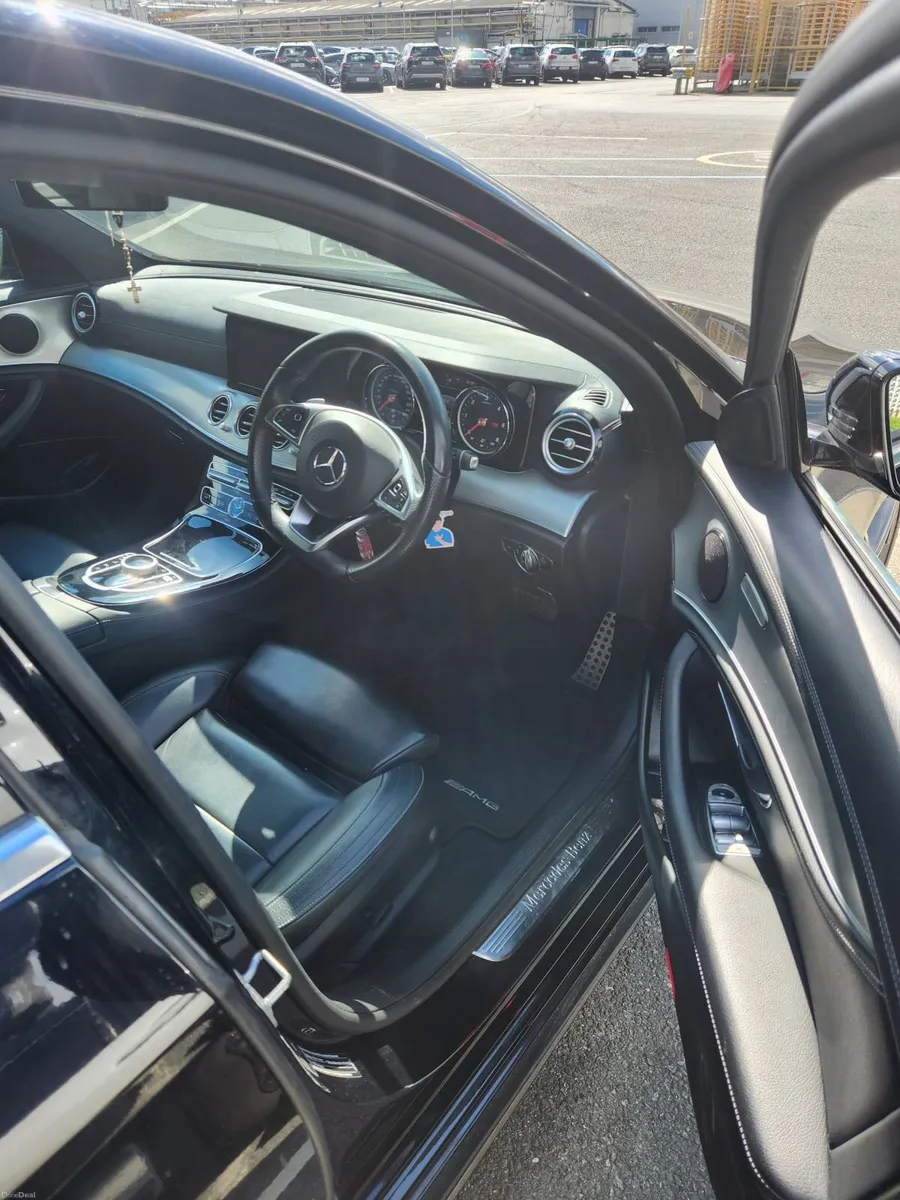 Mercedes-Benz E-Class 2018 - Image 5