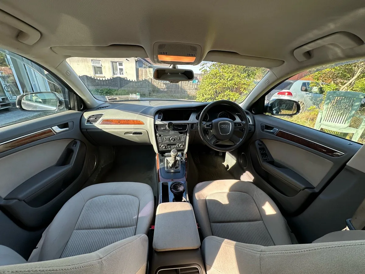 Car - Image 4