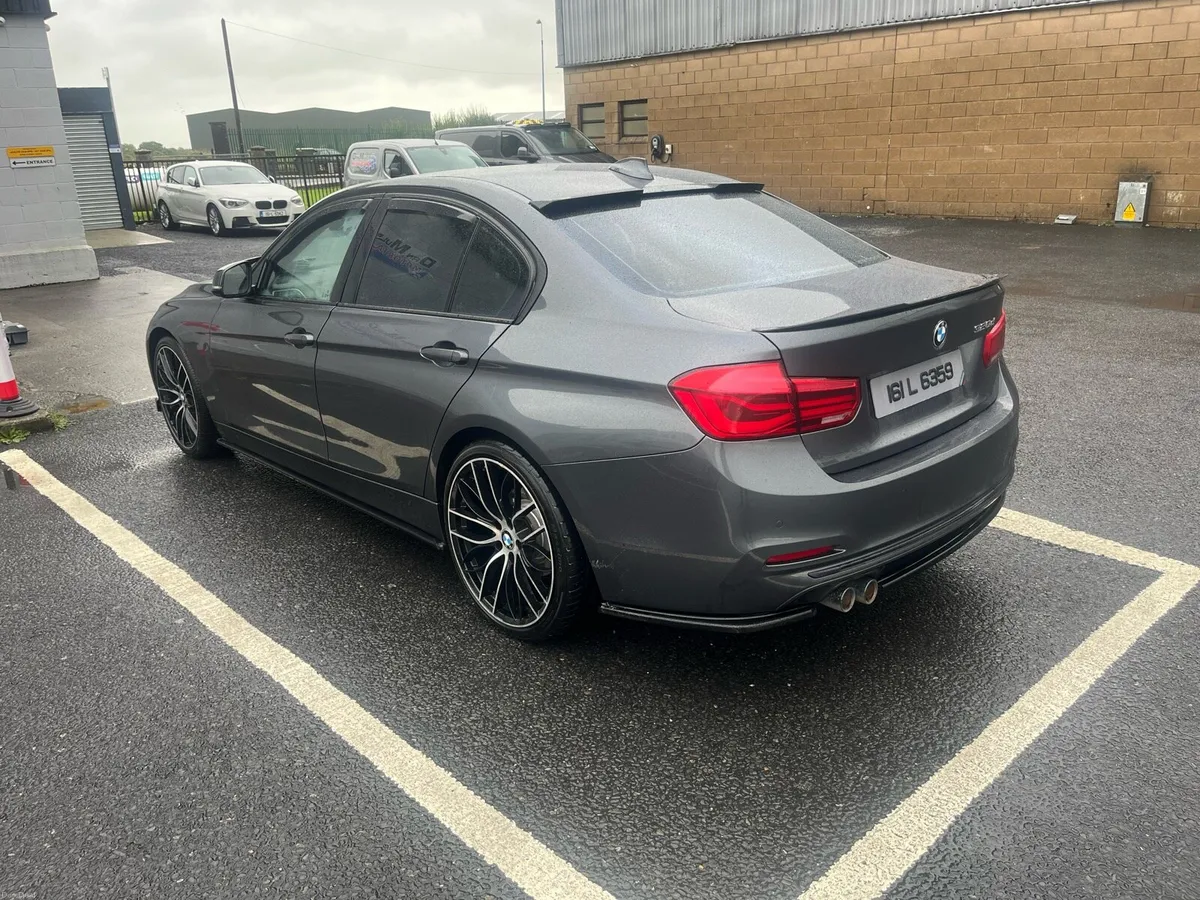 BMW 320D - Image 5