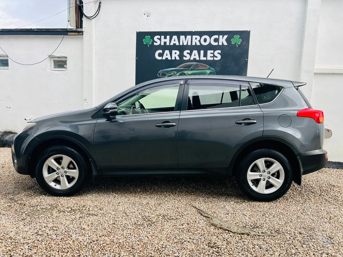 2014 Toyota RAV4  2.0 D4D Aura - Image 2