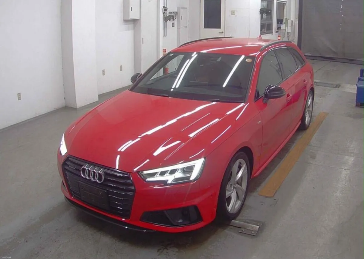 2019 Audi A4 45TFSI Quattro Sline - Black edition! - Image 3