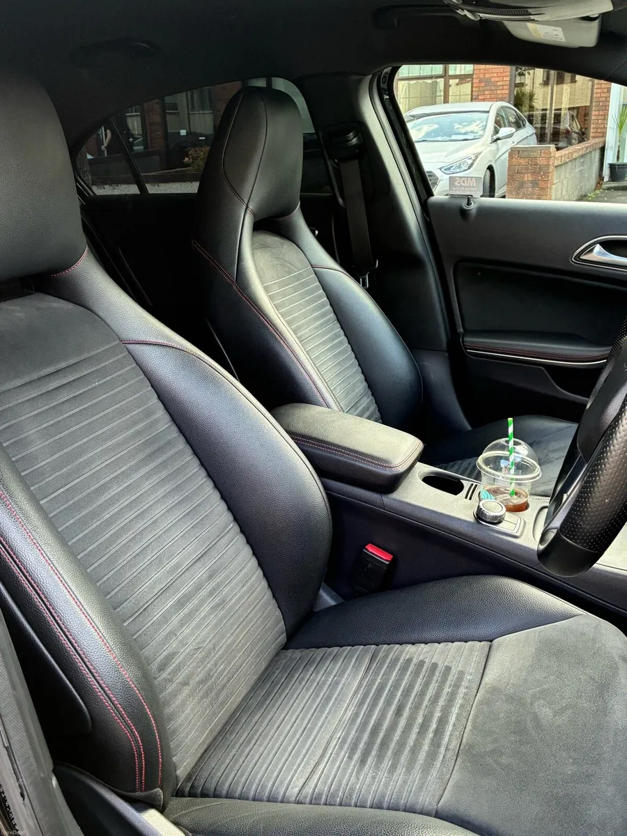 2014 Mercedes A class Amg line Premium Plus - Image 6