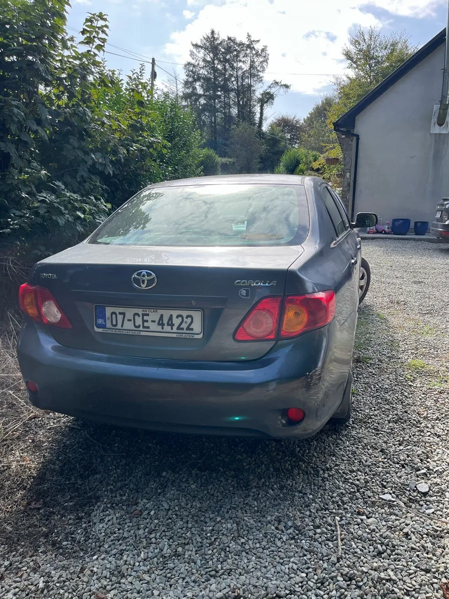 Toyota Corolla - Image 3