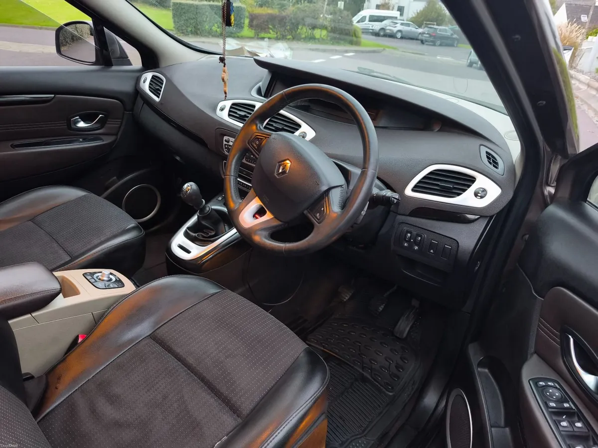 Renault Grand Scenic 2011 - Image 6