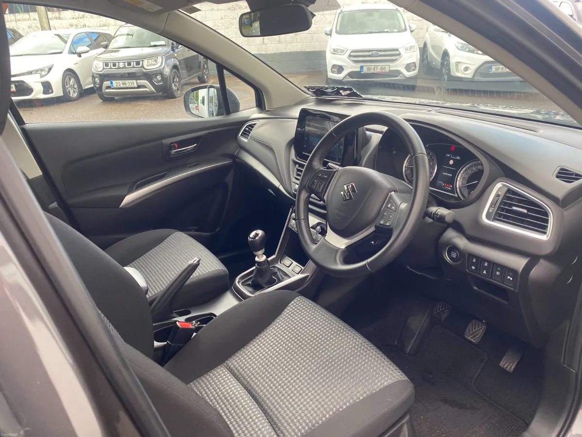 Suzuki SX4 S-Cross 2023 Motion. grey - Image 6