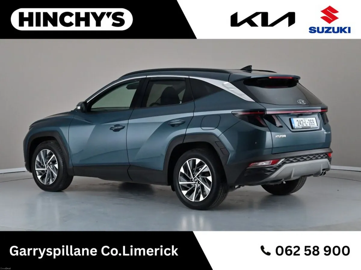 Hyundai Tucson Executive Plus 5DR - Image 2
