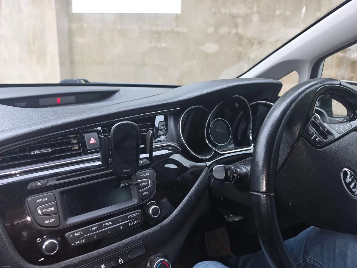 Kia Ceed 2017 - Image 5