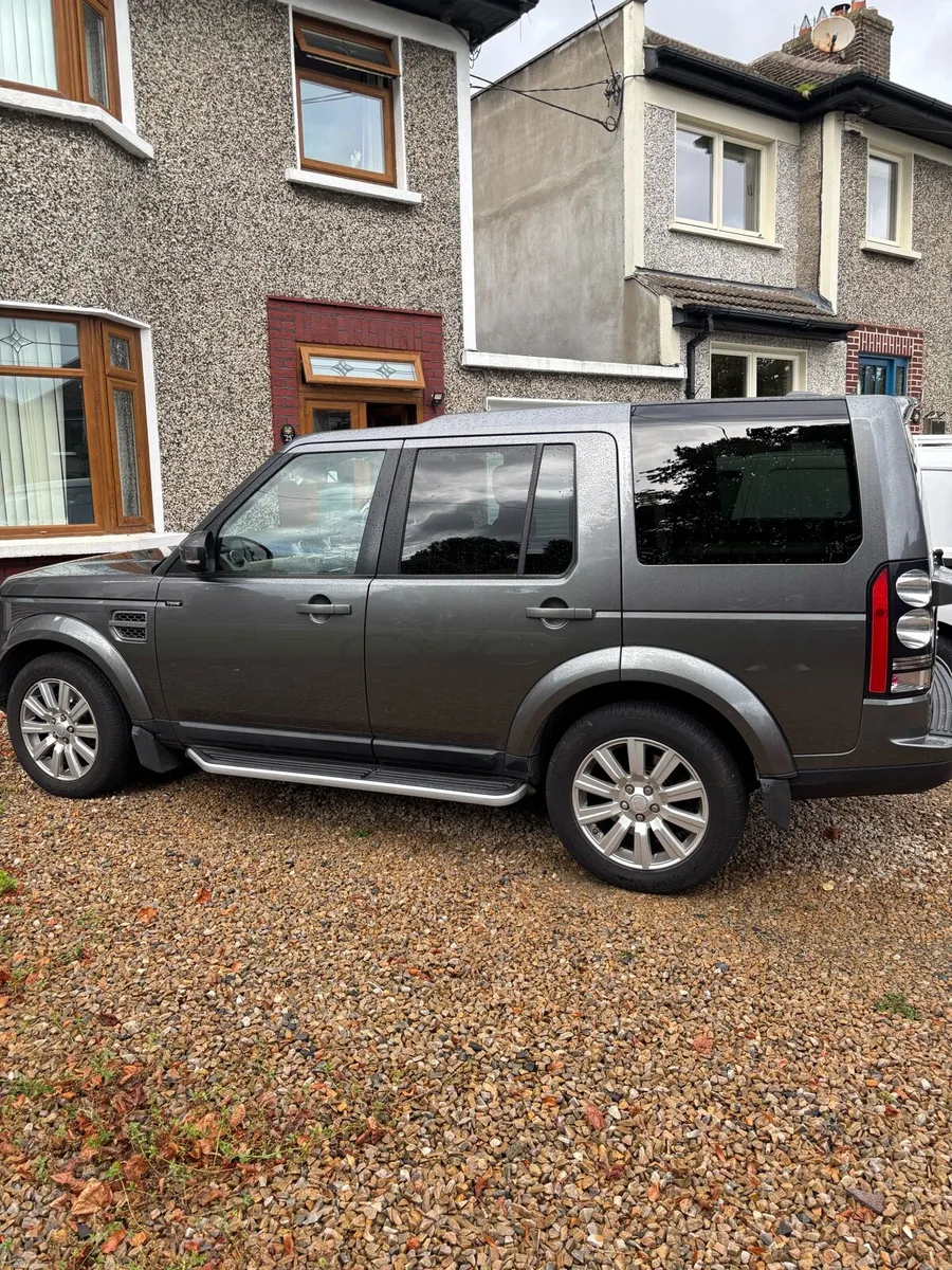 Landrover discovery 4 - Image 2