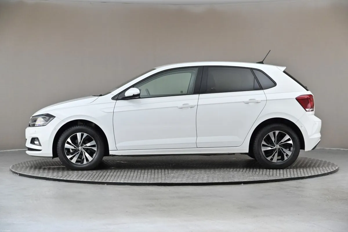 Volkswagen Polo 1.0 TSI DSG COMFORTLINE **DIG DASH - Image 5
