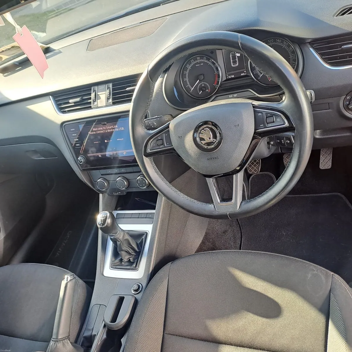 Skoda Octavia 2019 Ambition 1.6 TDI 115HP - Image 6