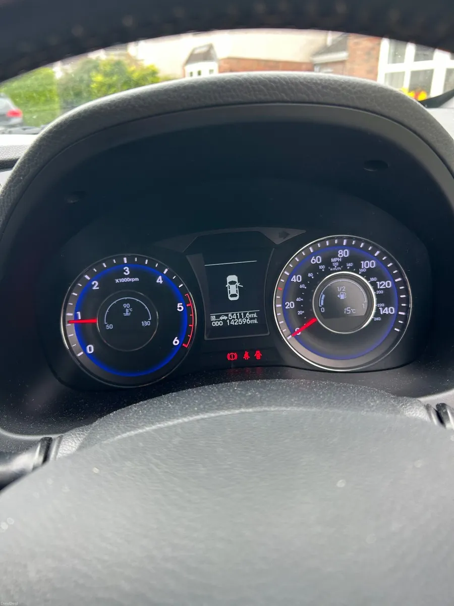 Hyundai i40 2015 - Image 1