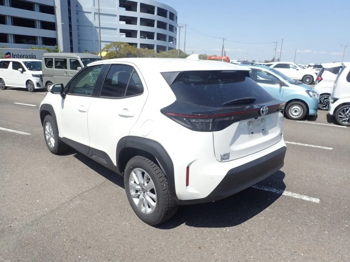 Toyota Yaris Cross Hybrid Sport Edition Automatic - Image 3