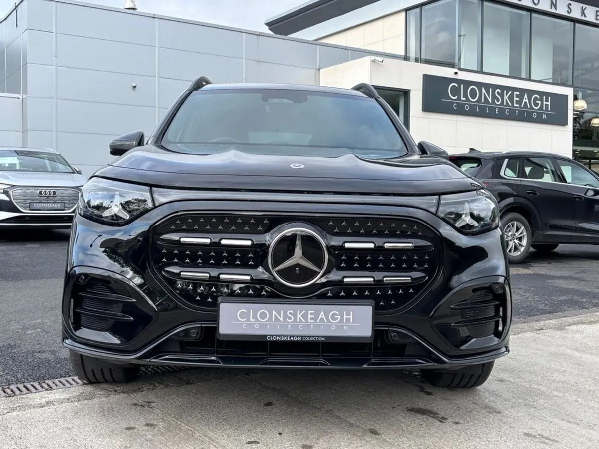 Mercedes-Benz GLB GLB 250PLUS ELECTRIC AMG LINE PR - Image 3
