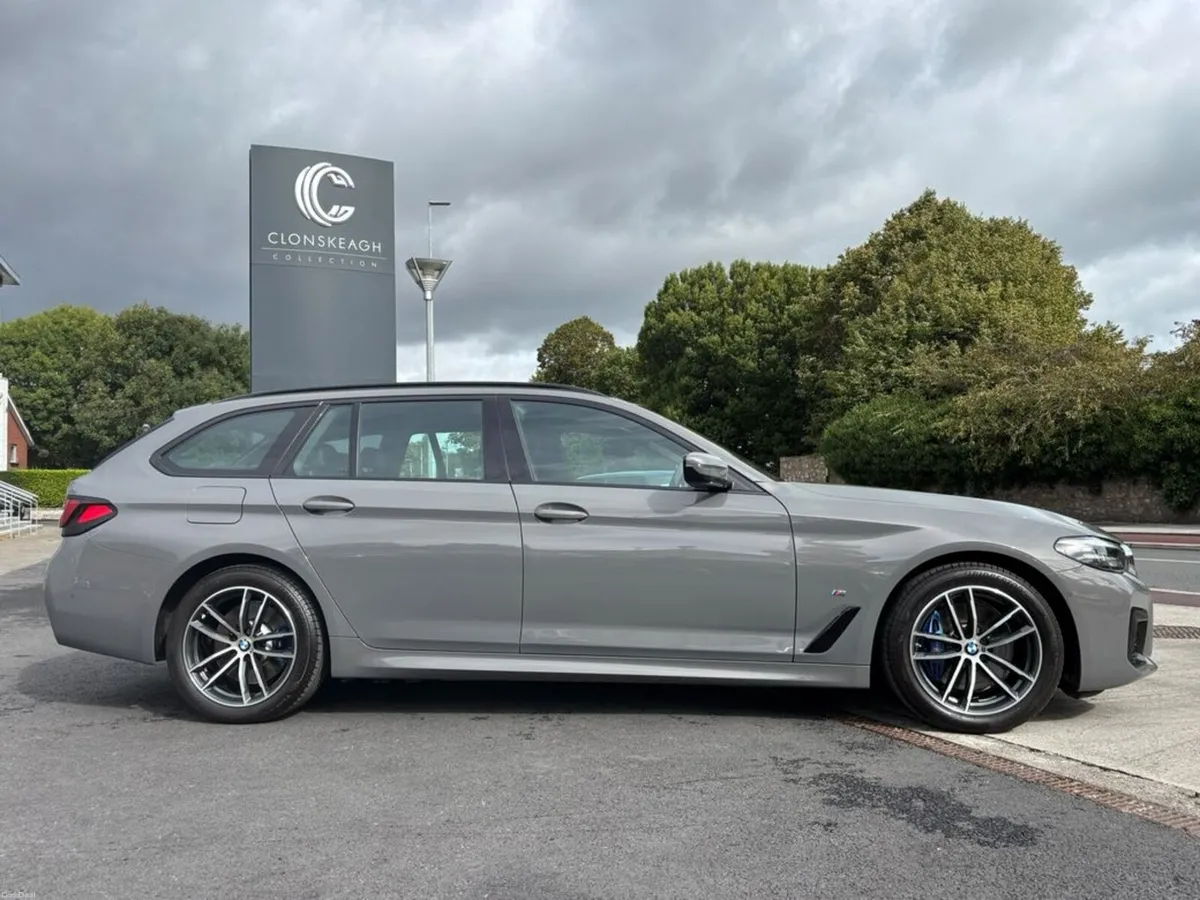 BMW 5-Series 530E Touring M Sport - Image 2
