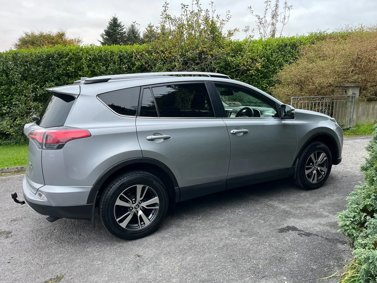 Toyota Rav4 - Image 2