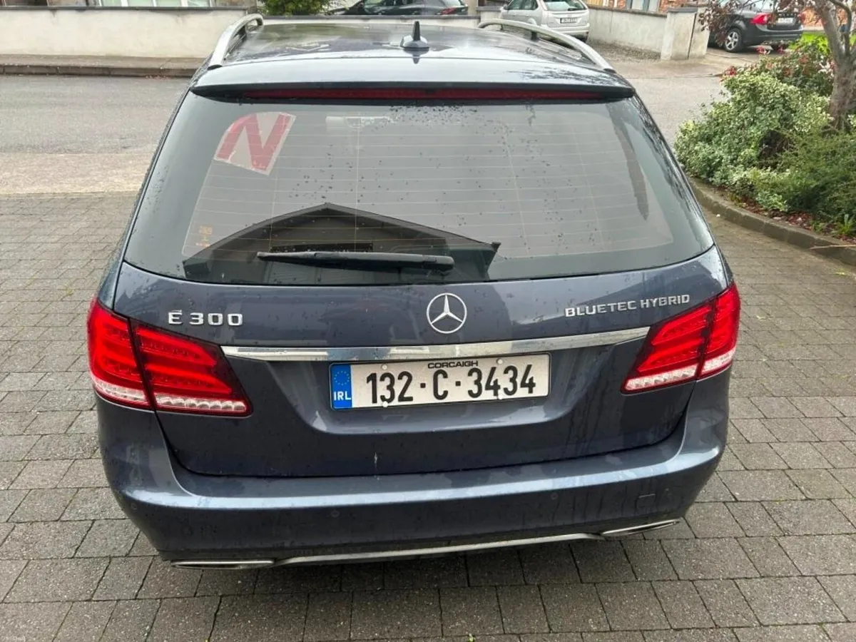 2013 Mercedes E Class Estate - Image 3