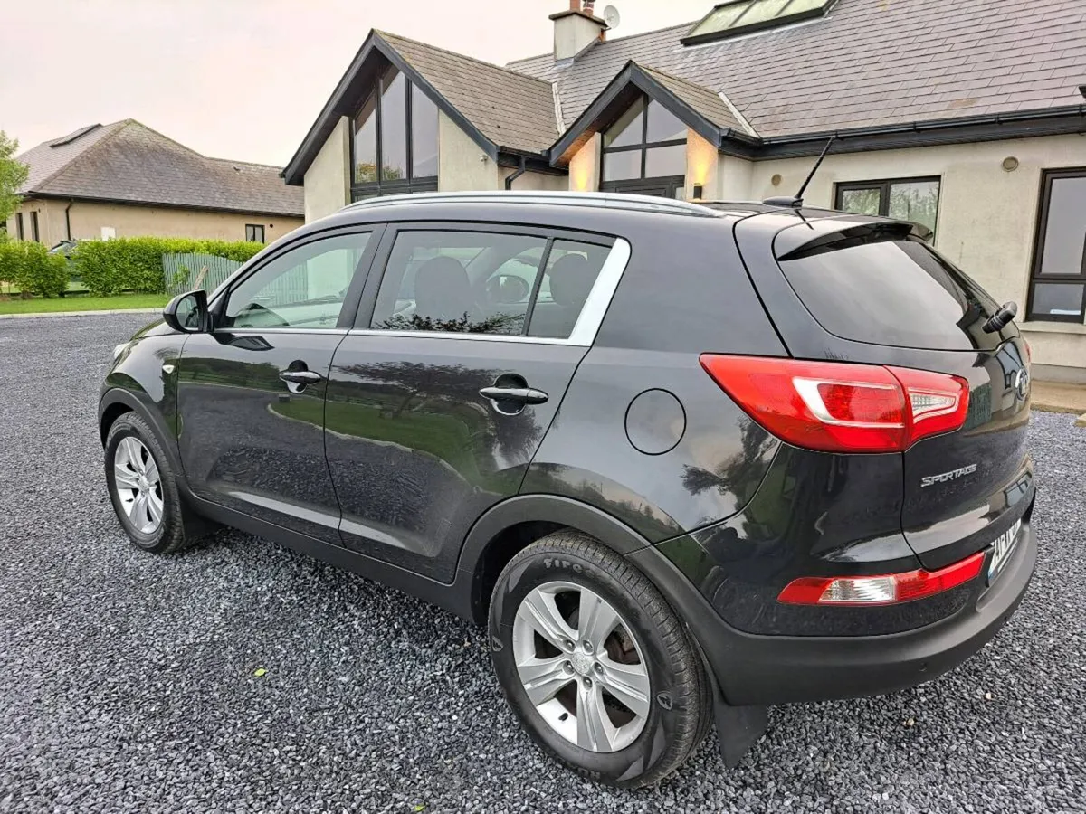 2014 Kia Sportage FSH Top Spec, Spotless - Image 4