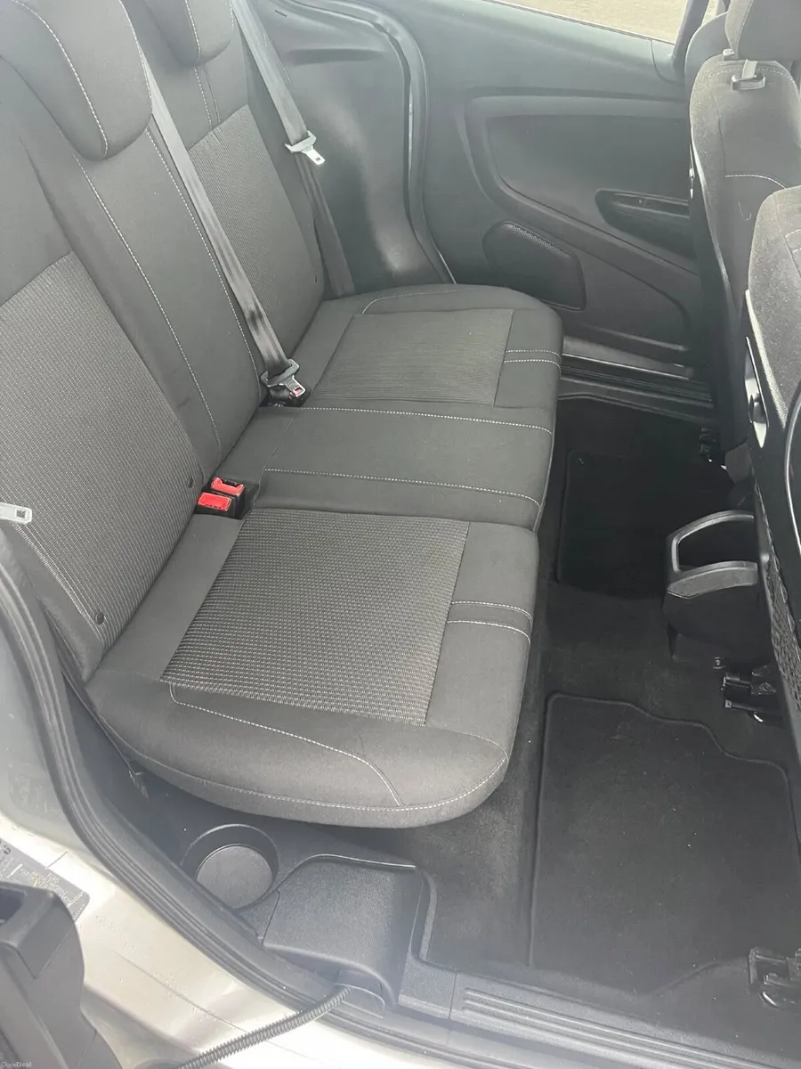 Ford B-Max 2012 - Image 6