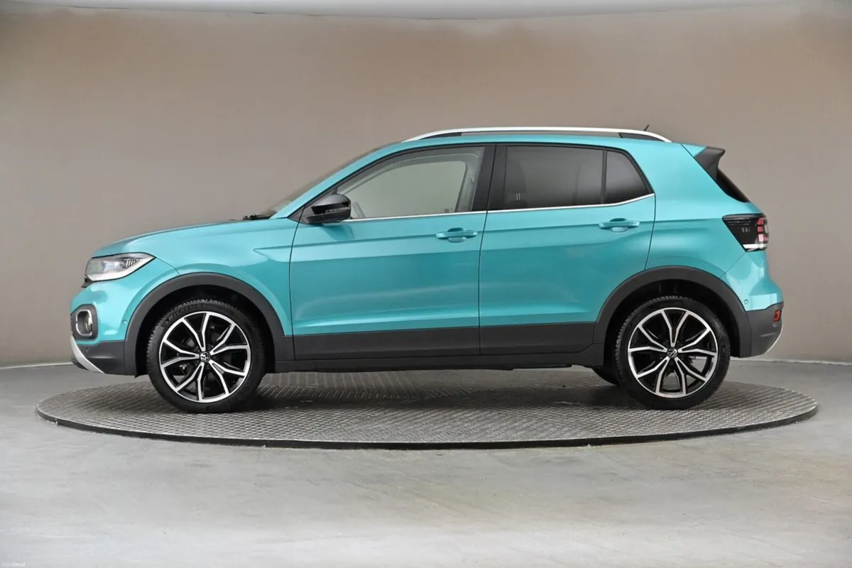 Volkswagen T-Cross 1.0 TSI DSG 95BHP LIFE **CARPLA - Image 5
