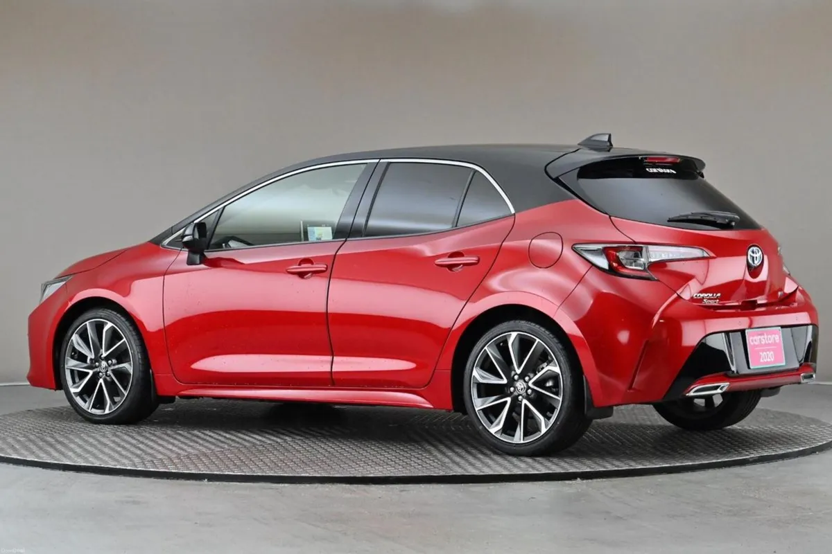 Toyota Corolla 1.8 HYBRID SPORT **BI-TONE ROOF**HA - Image 6