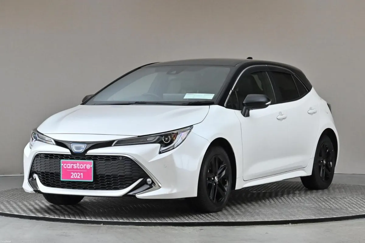 Toyota Corolla 1.8 HYBRID SPORT **BI-TONE ROOF**HA - Image 3