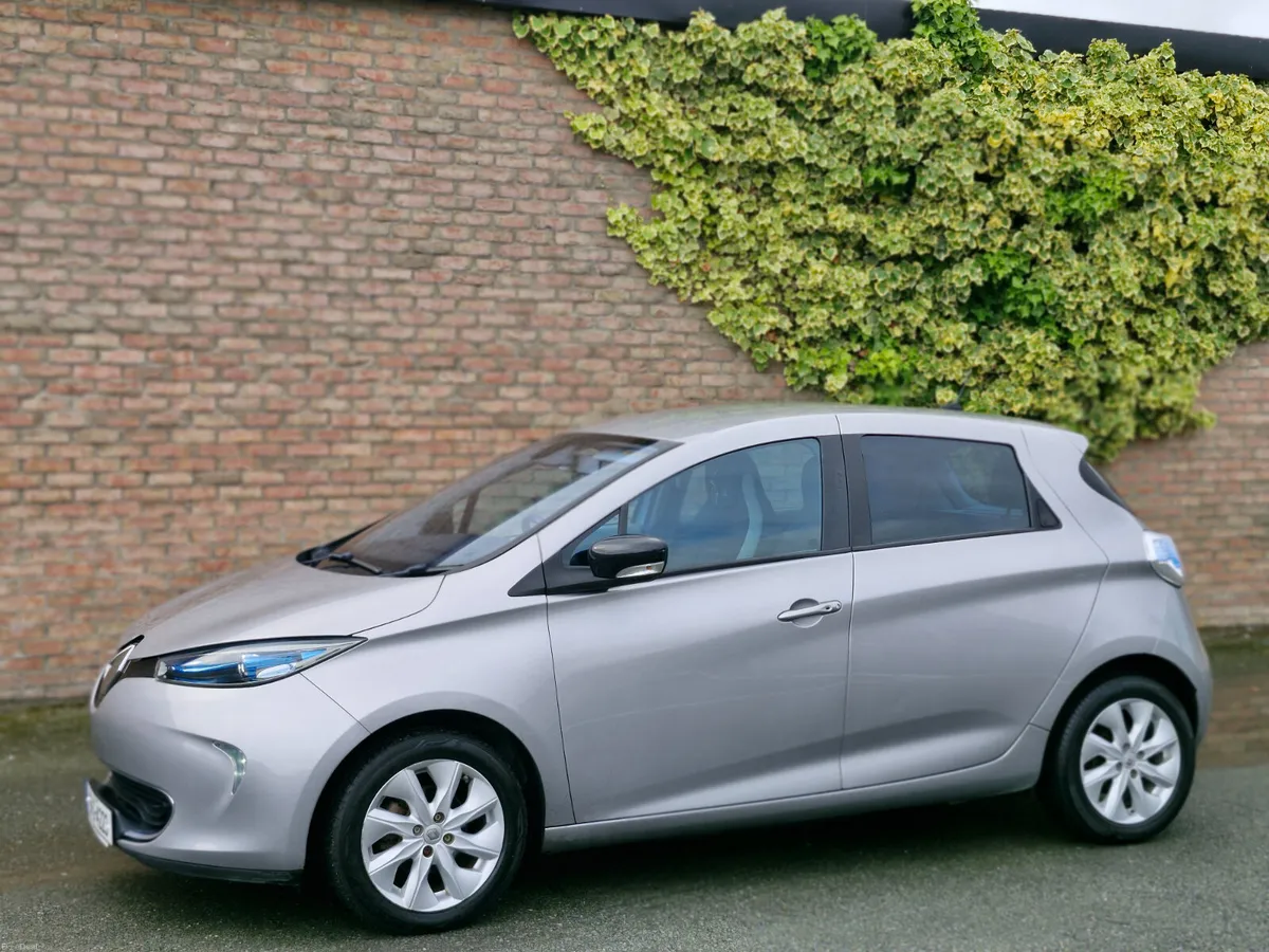 Renault Zoe DYNAMIQUE INTENSE LOW KMS - Image 6