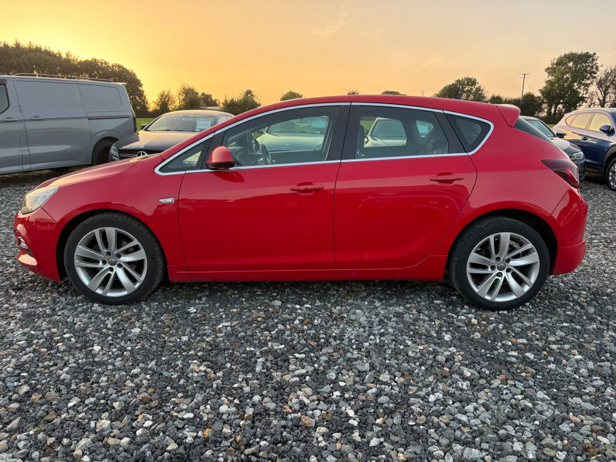 2015 Opel Astra SRi 1.6 CDTi 136 Bhp NCT 05/27 - Image 4