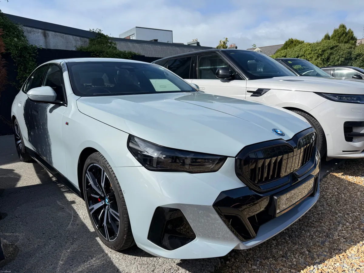🇮🇪BMW i5 250KW ED40 M-SPORT PRO SPECIAL ORDER - Image 3