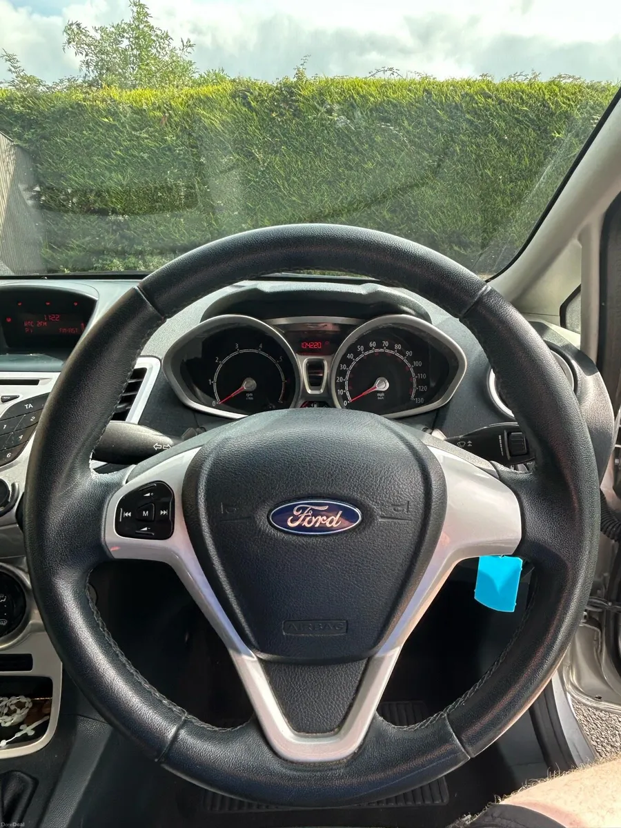 2012 Ford Fiesta Zetec 1.2L - Image 5