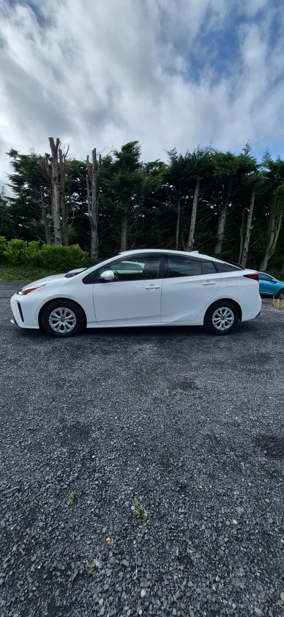 2020 TOYOTA PRIUS 1.8 PETROL-HYBRID - Image 4