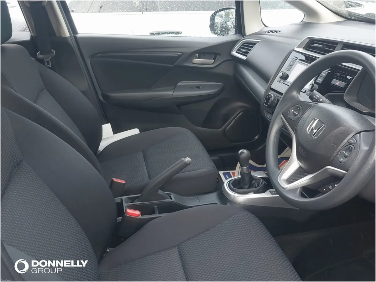 Honda Jazz Hatchback S - Image 5