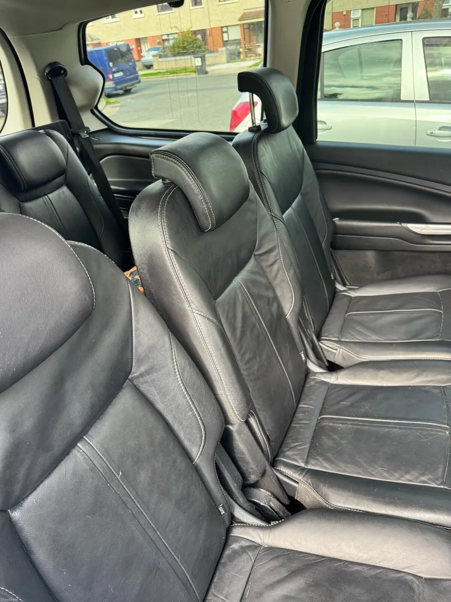 Ford galaxy titanium x - Image 4