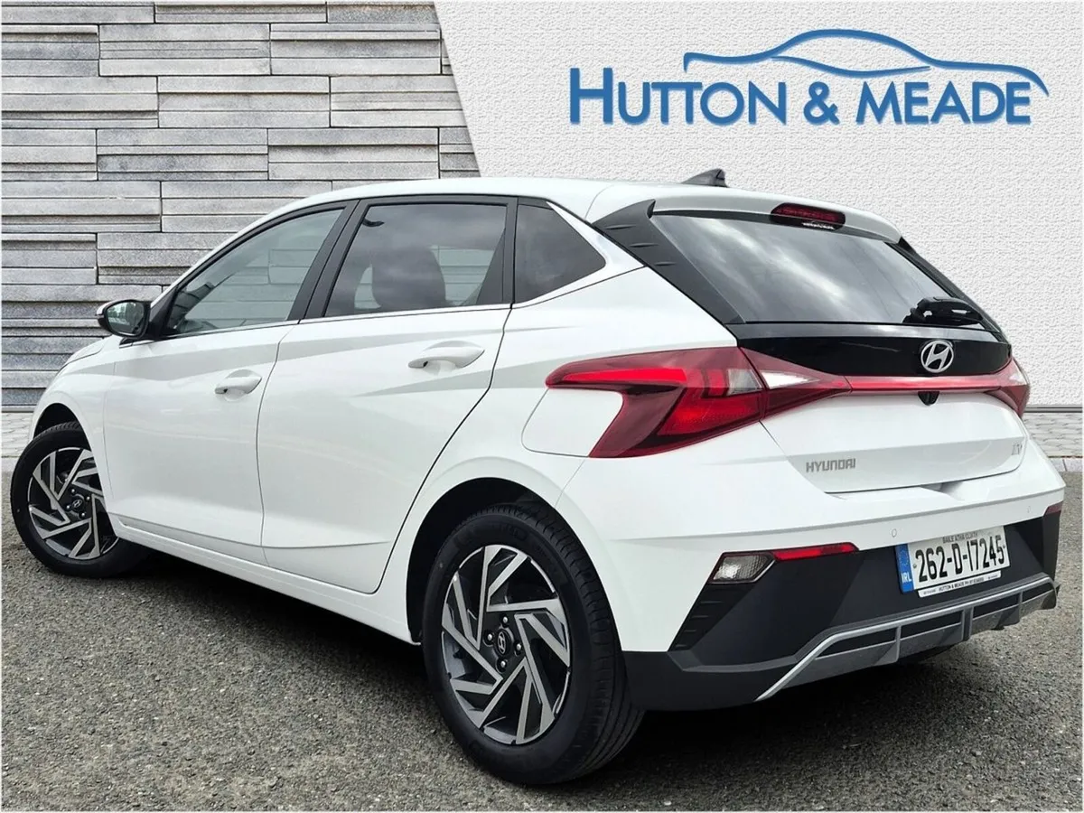 Hyundai i20 Delux Plus 1.2 Petrol 5dr - Image 2