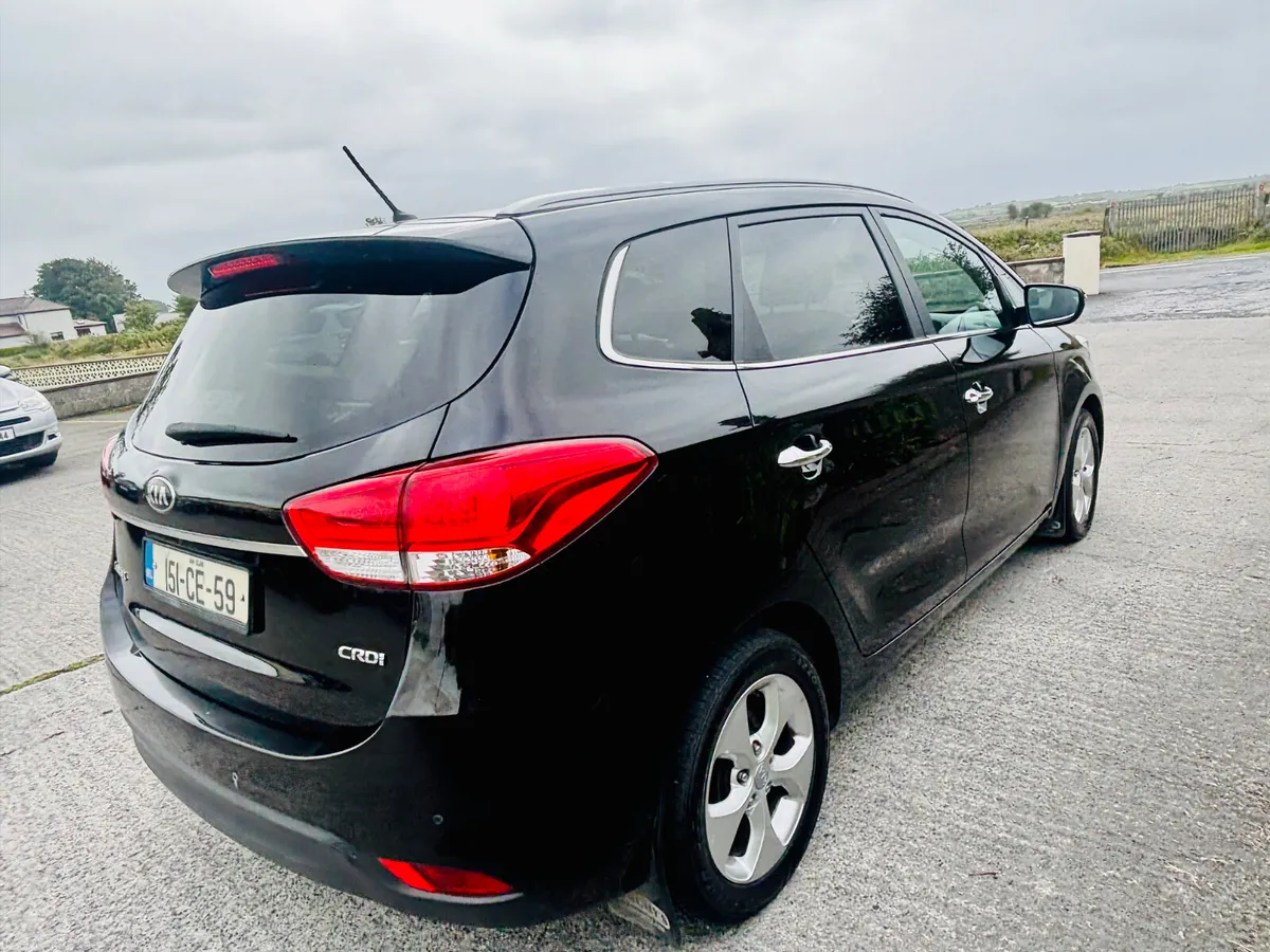 Kia Carens 2015 SEVEN SEATER - Image 3