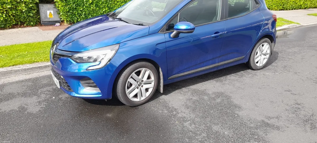 Renault Clio 2022 - Image 4