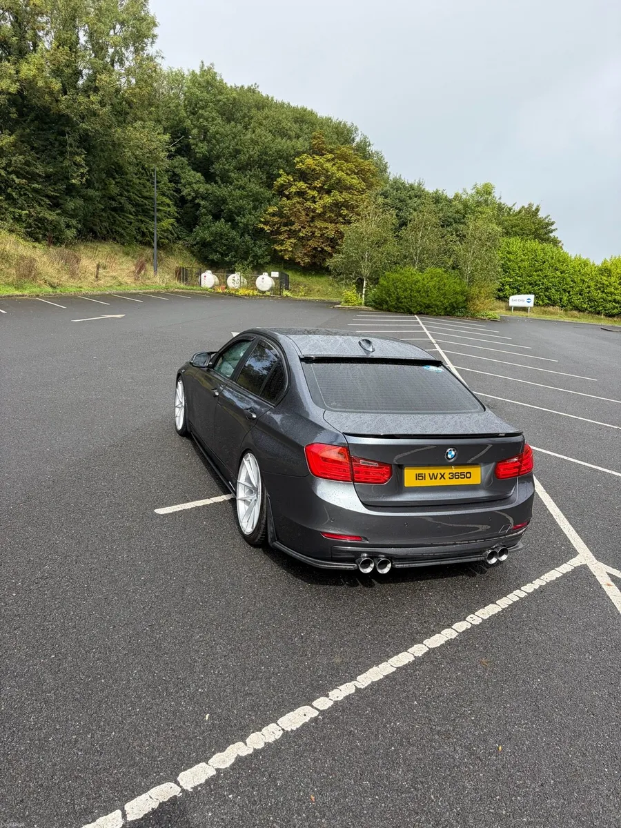BMW 320d - Image 5