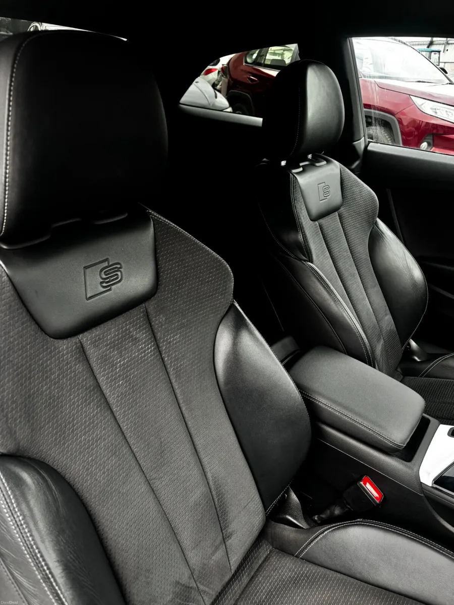 222 Audi A5 2.0 TDI COUPE S LINE - Image 4
