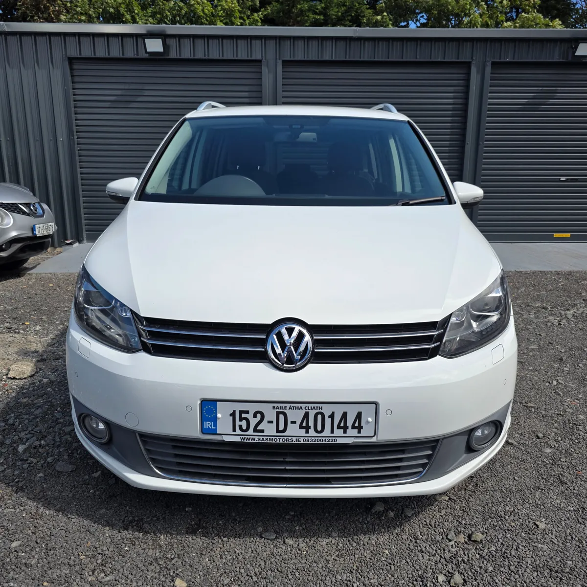 Volkswagen Touran 2015 Automatic Highline - Image 2