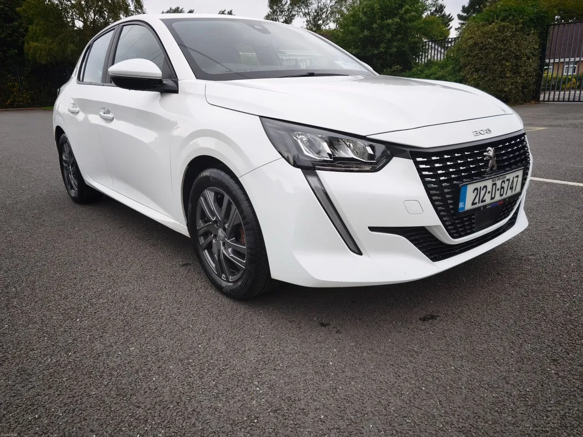Peugeot 208 2021 1.2 petrol - Image 6