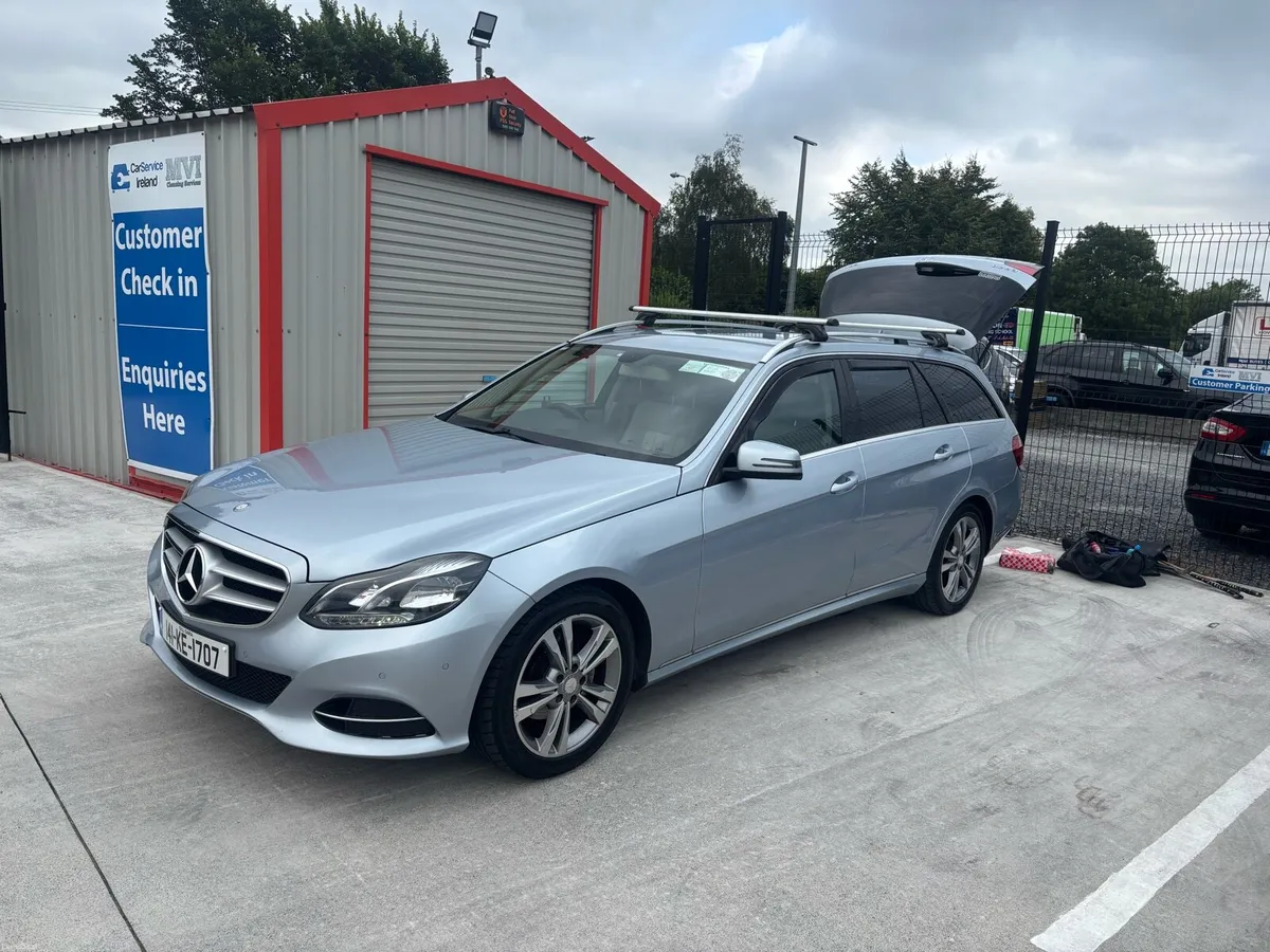 Mercedes e220d estate - Image 5