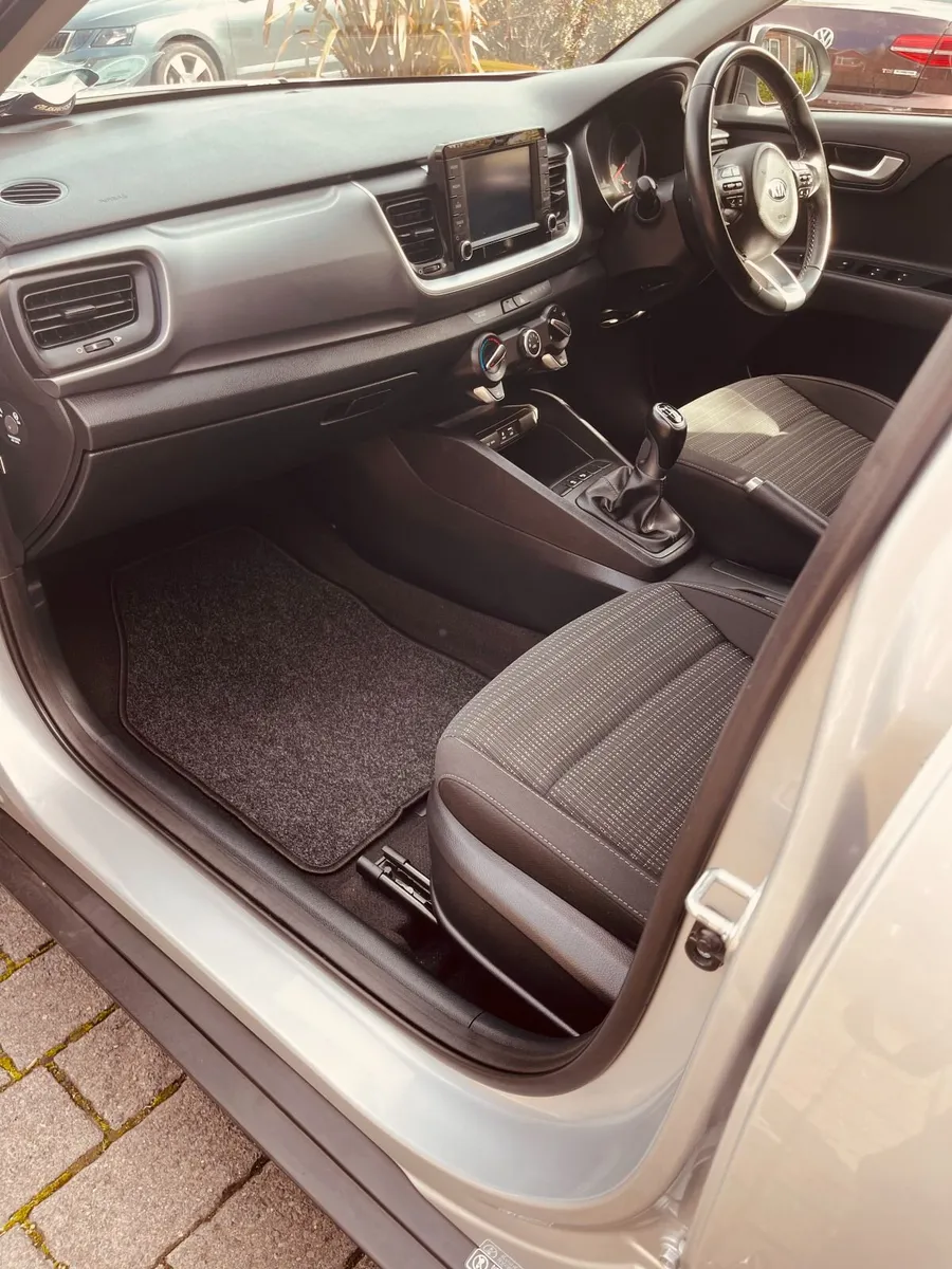 Kia Stonic 1.4 2019 - Image 5