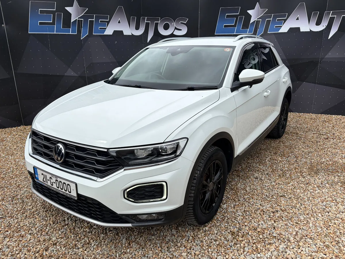 Volkswagen T-Roc 2.0 150 HP Automatic 2021 - Image 1