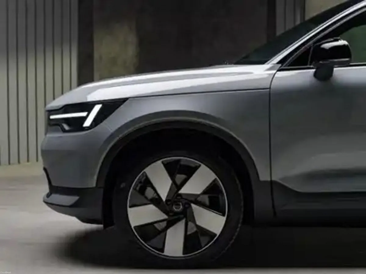 Volvo EX40 Coming soon for 271 The new Volvo EX40 - Image 3