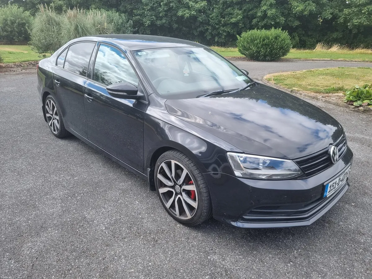 Volkswagen Jetta 2015 - Image 1